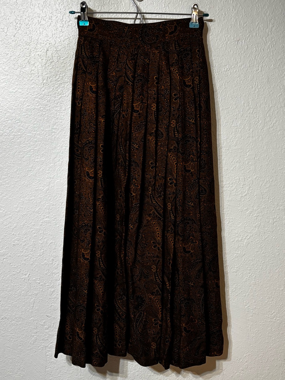 Vintage Jones New York Pleated Paisley Academia Maxi Skirt Size 4